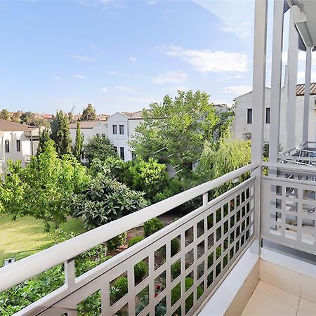 Mema'S Maisonette! Néa Fókaia Eksteriør billede